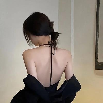 玉米上的麻雀